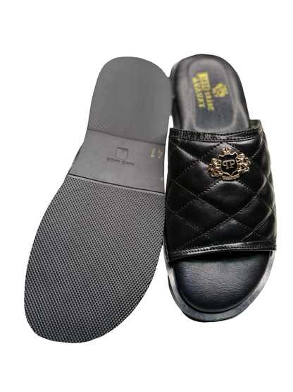 Black crown Buckle
